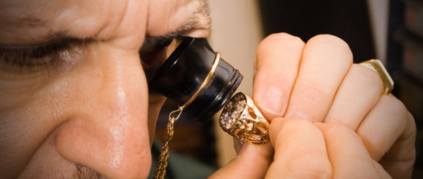 Engagement ring valuation uk